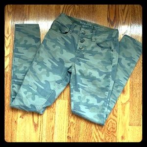 Camo Jeans Girls Size 12 ( Button Fly) EUC